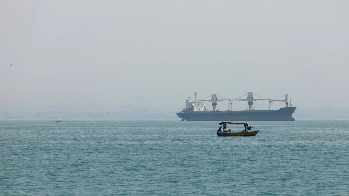 AS Mendesak Iran Tepati Janji Bebaskan Selat Hormuz Jelang Negosiasi di Oman