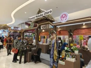 Batu Bacan Malut Kini Disulap Jadi Bros dan Aksesori Modern, Bukan Cuma Cincin