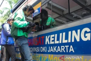 Beredar Hoax SPBU Dijaga Samsat, Begini Fakta dan Layanan Samsat Keliling Terbaru