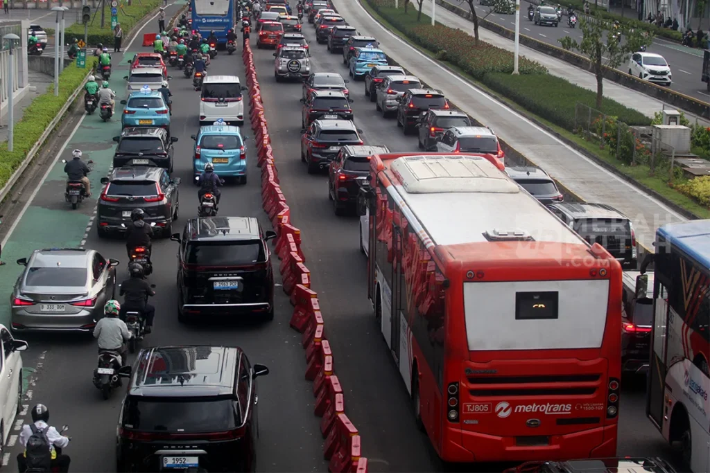 Berita Lalu Lintas Jakarta Utara 3-4 Juli 2026: Cuaca, Uji Emisi, SIM Keliling, Demo Mahasiswa, dan Truk Mogok