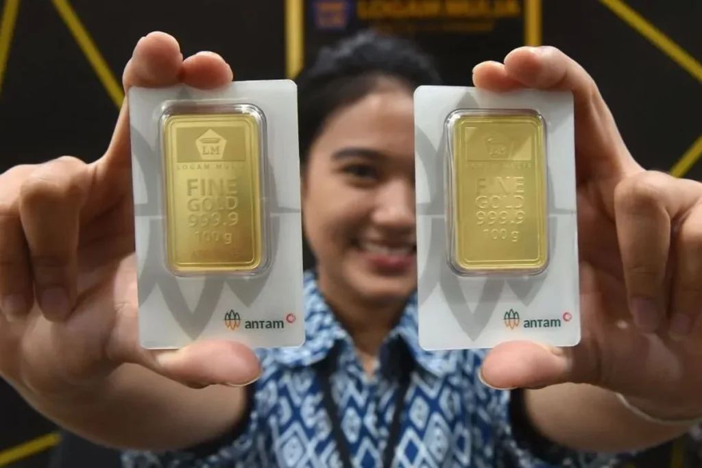 Harga Emas Antam 18 Juli 2026 Melejit: Tembus Rp2,614 Juta per Gram