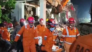 Ledakan di Grand Polonia Medan: Satu Korban Wanita Ditemukan Tewas di Reruntuhan