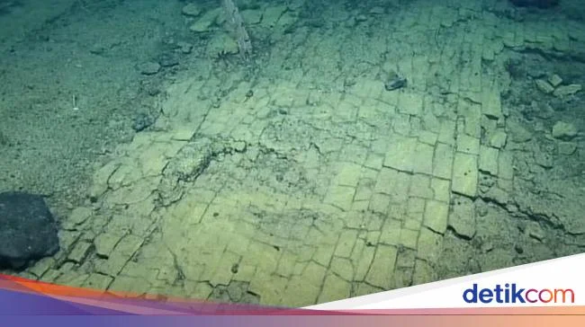 Misteri Air Purba: Temuan Luar Biasa 1,3 Kilometer di Bawah Dasar Laut Atlantik