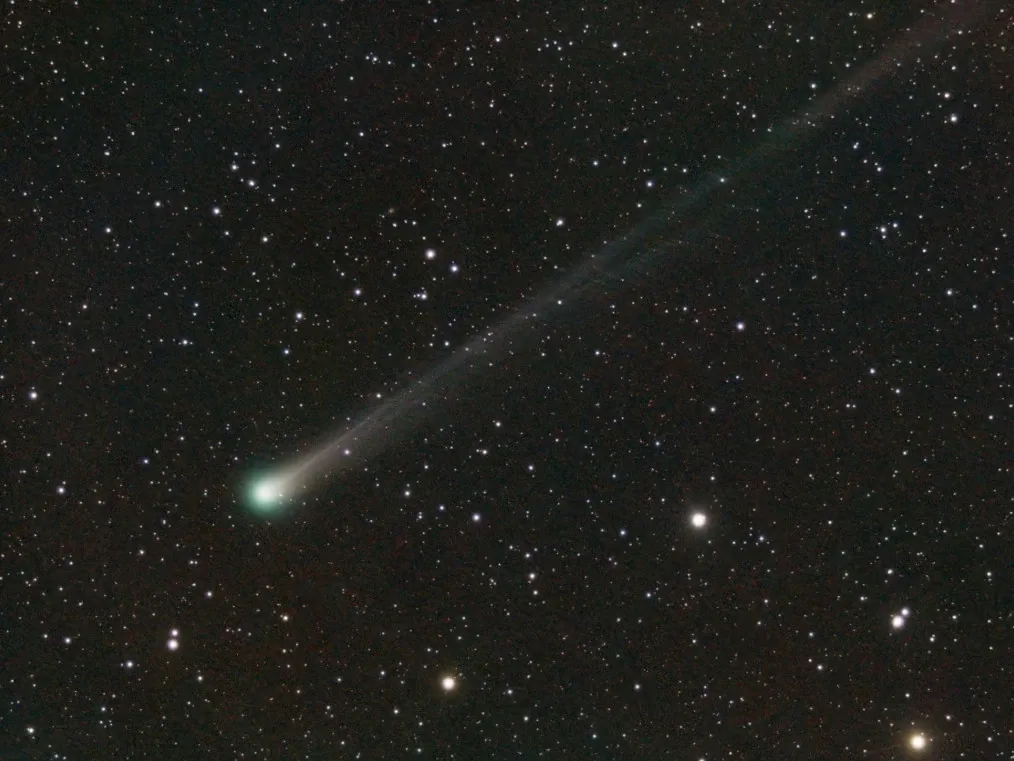 Misteri Alam Semesta: Proyek Illuminate NASA Ungkap Komet Lemmon Kehilangan Ekor Akibat Badai Matahari