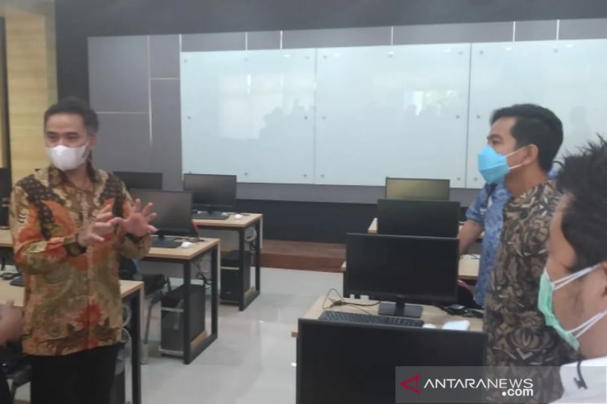 Ono Surono Tolak SPP Sekolah Negeri, Dorong Pemda Optimalkan APBD untuk Fasilitas Pendidikan