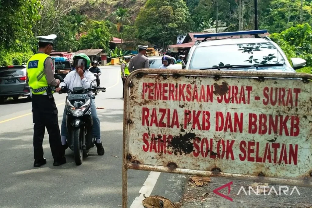 Pajak Kendaraan Roda Empat: Antara Kepatuhan, Prosedur, dan Kontribusi bagi Daerah