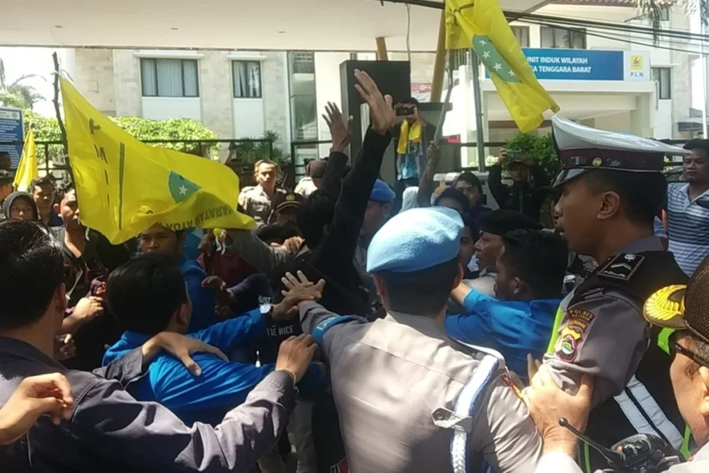 Pemadaman Bergilir Melanda Sejumlah Wilayah: UMKM Terpuruk, SPBU Andalkan Genset, dan Dugaan Korupsi Batu Bara Mengemuka