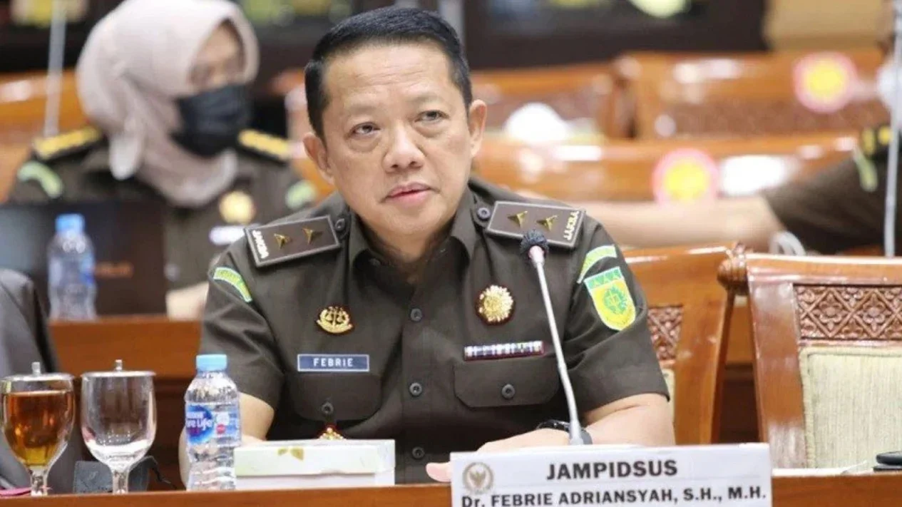 Pengunduran Diri JAM-Pidsus: DPR Desak Pengusutan Tuntas Kasus Korupsi