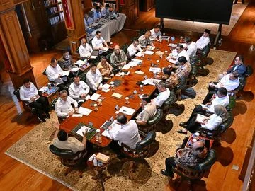 Prabowo Beri Harga Khusus BBM untuk Nelayan Kapal 30-200 GT: Dorong Produktivitas Perikanan Nasional