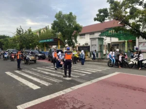 Tiga Isu Lalu Lintas Aceh: Penertiban PKL, Pengiriman Narkoba, dan Jalan Putus Total