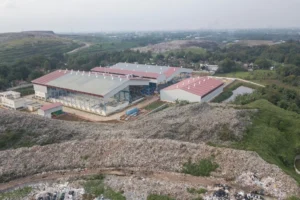 TPST Bantargebang Resmi Bertransformasi ke Controlled Landfill, Pemprov DKI Didorong Edukasi Pilah Sampah